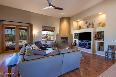 3527 W Desert Tulip Court, Tucson, AZ 85745 - Photo 10