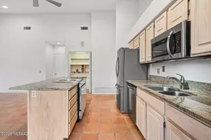 5590 N Waterfield Dr, Tucson, AZ 85750 - Photo 8