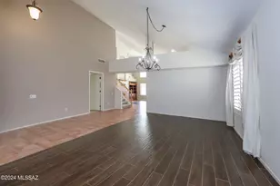 831 S Rincon Rising Rd, Tucson, AZ 85748 - Photo 2