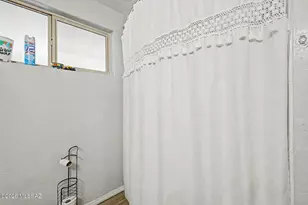 5936 E Hawthorne St, Tucson, AZ 85711 - Photo 26