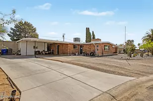 5936 E Hawthorne St, Tucson, AZ 85711 - Photo 4