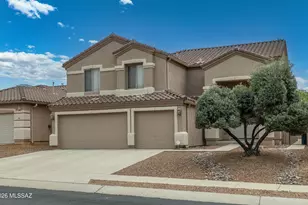 2196 E Rio Vistoso Ln, Oro Valley, AZ 85755 - Photo 2