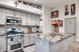 17143 S Golden Sunrise Pl, Vail, AZ 85641 - Photo 8