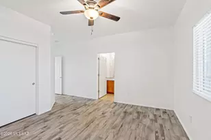7060 S Red Maids Dr, Tucson, AZ 85756 - Photo 16