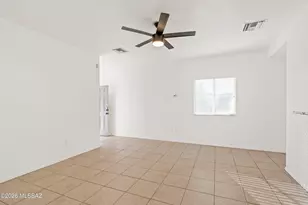 7060 S Red Maids Dr, Tucson, AZ 85756 - Photo 4