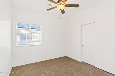 7060 S Red Maids Drive, Tucson, AZ 85756 - Photo 8