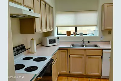 4592 E Red Mesa Drive, Tucson, AZ 85718 - Photo 16