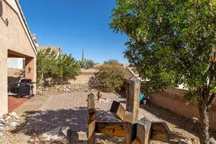 5357 W Eagle Claws Ct, Marana, AZ 85658 - Photo 2