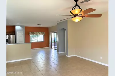 5579 W Dove Loft Drive, Marana, AZ 85658 - Photo 4