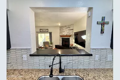 8110 E Rivenoak Circle, Tucson, AZ 85715 - Photo 8