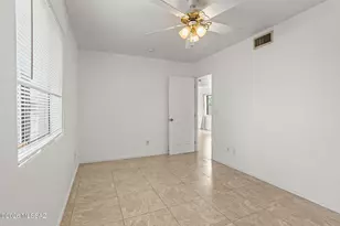 1005 E Water St, Tucson, AZ 85719 - Photo 12