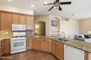 2189 S Via Massari, Green Valley, AZ 85614 - Photo 14