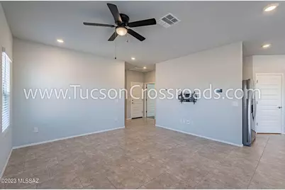 11629 W Despain Drive, Marana, AZ 85653 - Photo 10