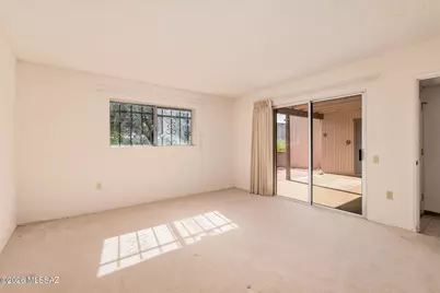 1409 W Calle Mendoza, Green Valley, AZ 85622 - Photo 14