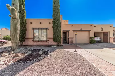 1409 W Calle Mendoza, Green Valley, AZ 85622 - Photo 2