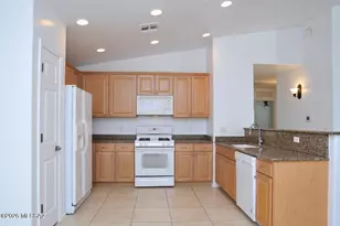 5493 W Silent Dove Way, Marana, AZ 85658 - Photo 12