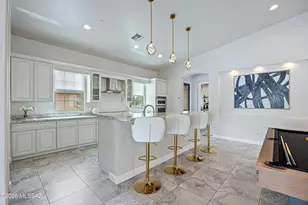 261 E Placita Haciendas del Lago, Sahuarita, AZ 85629 - Photo 14