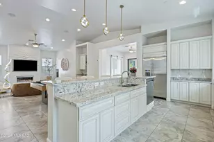 261 E Placita Haciendas del Lago, Sahuarita, AZ 85629 - Photo 16