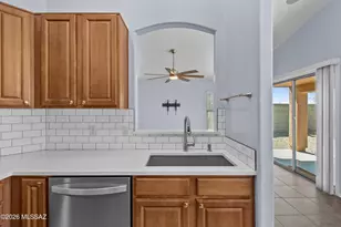 10529 E Ottoman Dr, Tucson, AZ 85747 - Photo 12