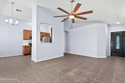 10529 E Ottoman Drive, Tucson, AZ 85747 - Photo 4