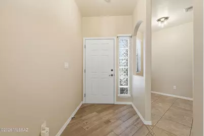 525 W Deerview Court, Green Valley, AZ 85614 - Photo 10