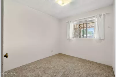5742 E Fairmount Street, Tucson, AZ 85712 - Photo 16