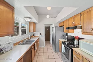 5422 S Newhall Dr, Tucson, AZ 85746 - Photo 12