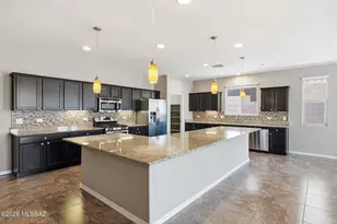 39054 S Running Roses Ln, Saddlebrooke, AZ 85739 - Photo 1