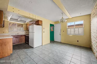 7518 E 31st Street, Tucson, AZ 85710 - Photo 6
