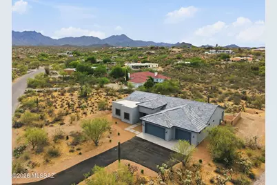 4910 W Placita De Los Vientos, Tucson, AZ 85745 - Photo 2