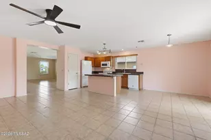 9938 E Rocky Vista Dr, Tucson, AZ 85748 - Photo 6