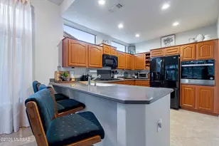 14183 N Buckingham Dr, Oro Valley, AZ 85755 - Photo 22