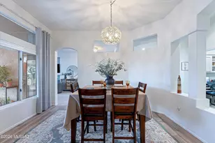 14183 N Buckingham Dr, Oro Valley, AZ 85755 - Photo 12