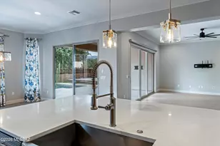 2447 N Wychwood Ct, Tucson, AZ 85749 - Photo 16