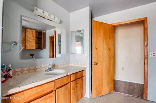 12280 W Daviti Ln, Tucson, AZ 85736 - Photo 14