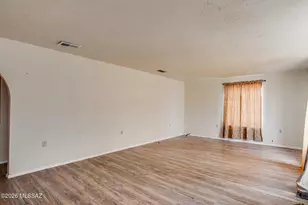 12280 W Daviti Ln, Tucson, AZ 85736 - Photo 8