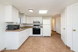 5409 W Lazy S St, Tucson, AZ 85713 - Photo 6