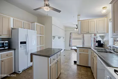 1860 W Alsis Lane, Tucson, AZ 85705 - Photo 18