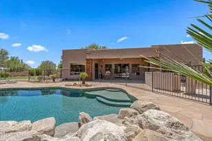 9778 N Sumter Ct, Tucson, AZ 85742 - Photo 12