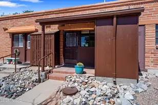 119 S Paseo Tierra, Green Valley, AZ 85614 - Photo 2