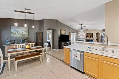 7079 W Harcuvar Drive, Tucson, AZ 85743 - Photo 14