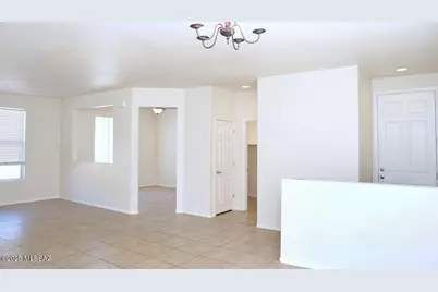 4734 W Calatrava Lane, Tucson, AZ 85742 - Photo 4