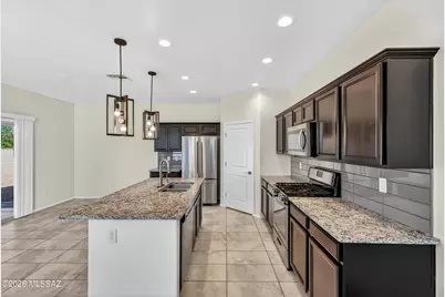 7556 S Circulo Rio Blanco, Tucson, AZ 85756 - Photo 10