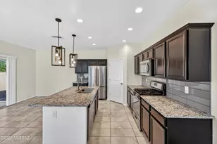 7556 S Circulo Rio Blanco, Tucson, AZ 85756 - Photo 10