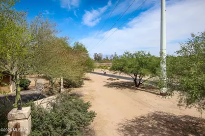2550 E River Road #20305, Tucson, AZ 85718 - Photo 42
