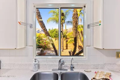 2635 E Camino La Zorrela, Tucson, AZ 85718 - Photo 14