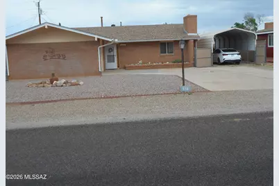 314 N Flynn Jans Court, Pearce, AZ 85625 - Photo 2