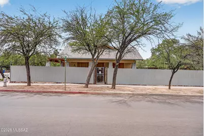 201 N Tyndall Avenue, Tucson, AZ 85719 - Photo 2