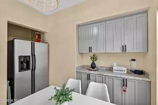 201 N Tyndall Ave, Tucson, AZ 85719 - Photo 16
