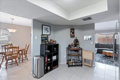 4700 N Woodside Drive, Tucson, AZ 85705 - Photo 10